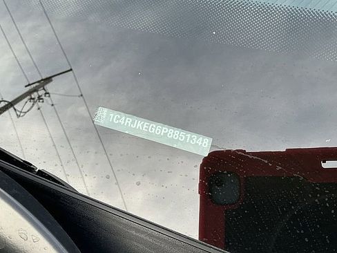 Used 2023 Jeep Grand Cherokee L Summit image 32