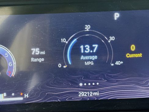 Used 2022 Jeep Grand Cherokee L Limited RWD image 19