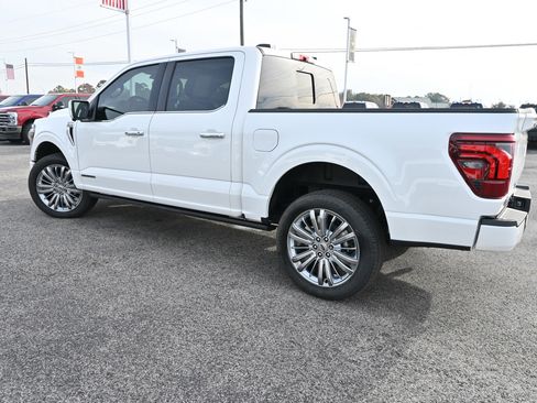 New 2025 Ford F150 Platinum w/ Equipment Group 703A Plus image 8