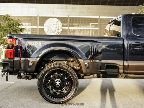 Used 2024 Ford F450 King Ranch w/ FX4 Off-Road Package AWD/4WD image 10