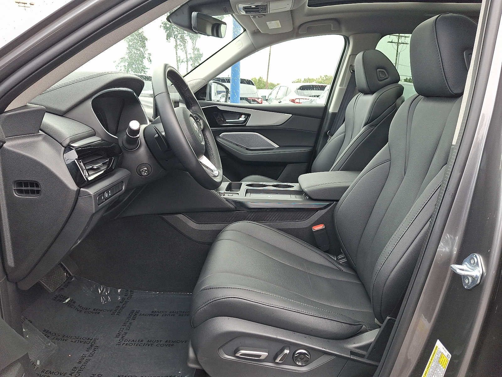 Used 2026 Acura MDX SH-AWD image 13