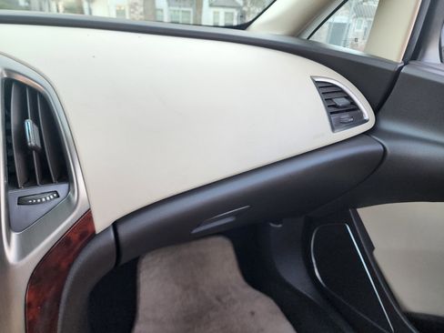 Used 2013 Buick Verano image 28