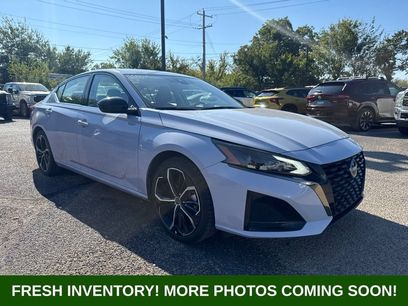 Used 2024 Nissan Altima 2.5 SR
