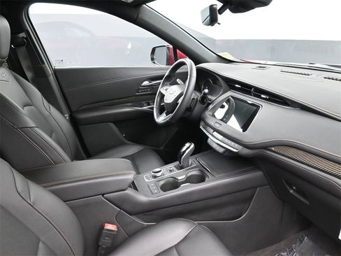 Certified 2022 Cadillac XT4 Sport w/ Enhanced Visibility Package image 2