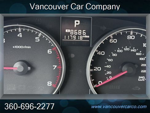 Used 2013 Subaru Legacy 2.5i AWD/4WD image 22
