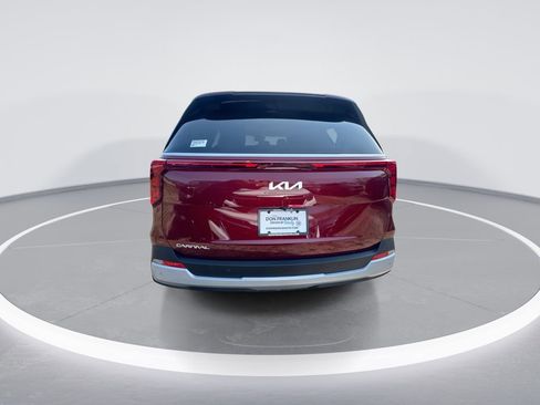 New 2026 Kia Carnival EX FWD image 7