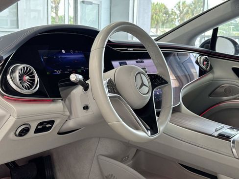 Certified 2023 Mercedes-Benz EQS 580 4MATIC Sedan image 15