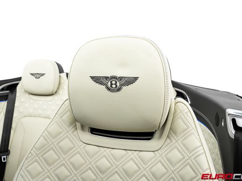 Used 2021 Bentley Continental GT Mulliner AWD/4WD image 39