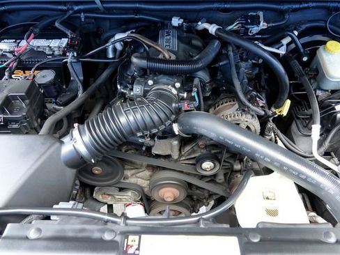 Used 2010 Jeep Wrangler Unlimited Sport image 42