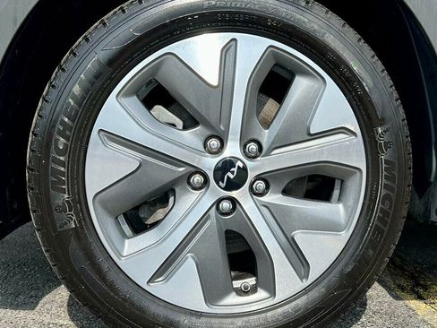 Used 2022 Kia Niro EX w/ Cold Weather Package image 30