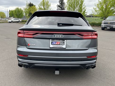 Used 2022 Audi SQ8 Prestige w/ Prestige Package AWD/4WD image 4