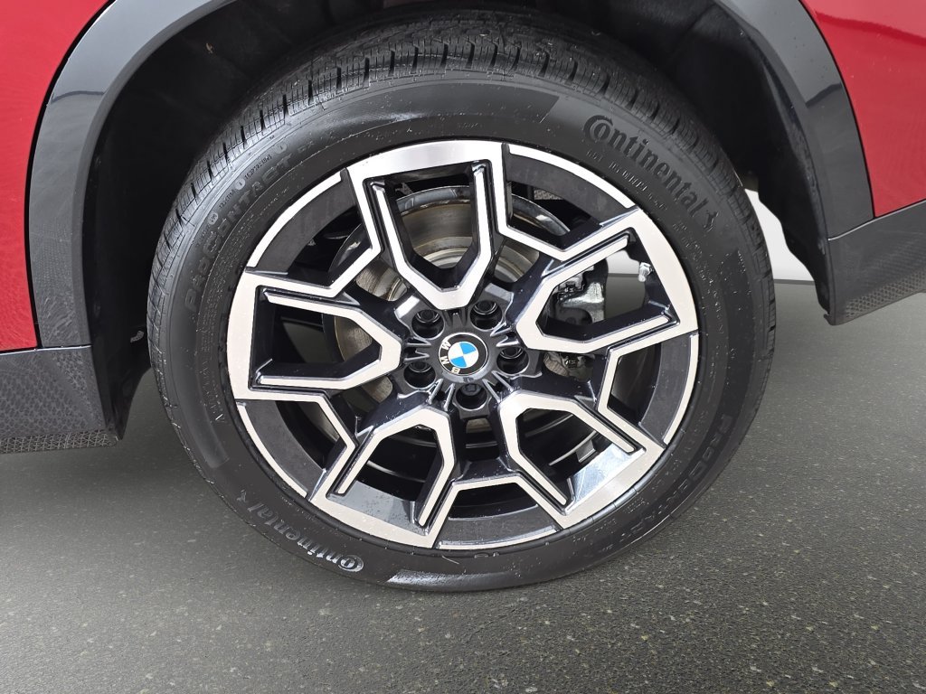 Certified 2026 BMW X1 xDrive28i w/ Technology Package AWD/4WD image 34