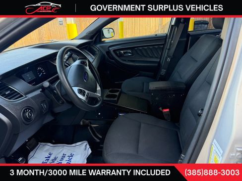Used 2018 Ford Taurus Police Interceptor AWD image 10