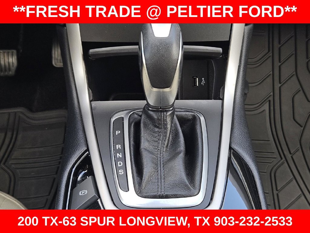 Used 2016 Ford Edge SEL FWD image 26