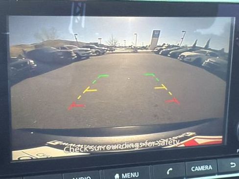 Used 2021 Nissan Rogue S image 16