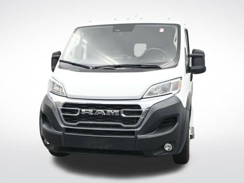 Used 2023 RAM ProMaster 2500 FWD image 2
