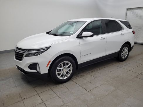 Used 2024 Chevrolet Equinox LT w/ LPO, Floor Liner Package image 2