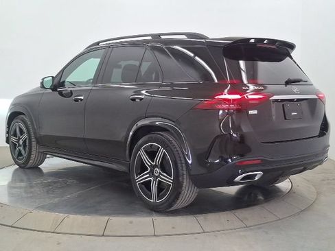 Used 2025 Mercedes-Benz GLE 350 4MATIC image 5