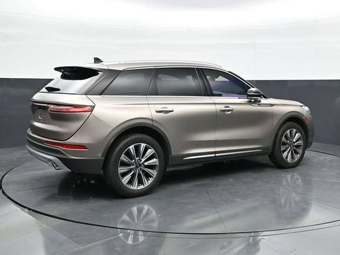 Used 2021 Lincoln Corsair Reserve w/ Equipment Group 201A AWD/4WD image 2
