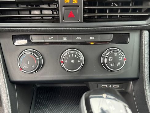 Used 2024 Volkswagen Jetta S FWD image 31