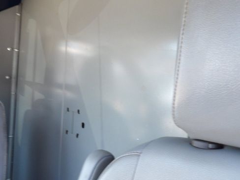 Used 2019 Ford Transit 250 148 Medium Roof RWD image 20