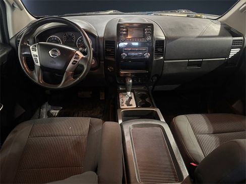 Used 2014 Nissan Titan SV w/ SV Value Truck Package image 10