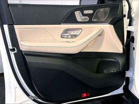 New 2026 Mercedes-Benz GLE 350 4MATIC image 11