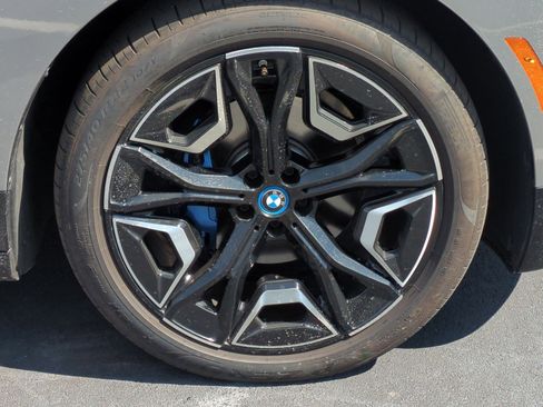 Certified 2023 BMW iX xDrive50 w/ Premium Package image 13