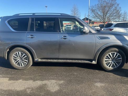 Used 2021 Nissan Armada SL w/ Captain's Chairs Package image 2