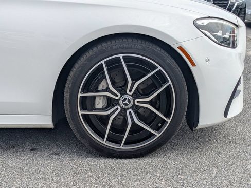 Used 2022 Mercedes-Benz E 350 Sedan image 11