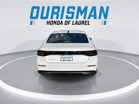 New 2025 Honda Accord SE image 7