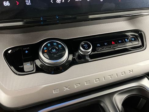 New 2026 Ford Expedition Max Active image 27