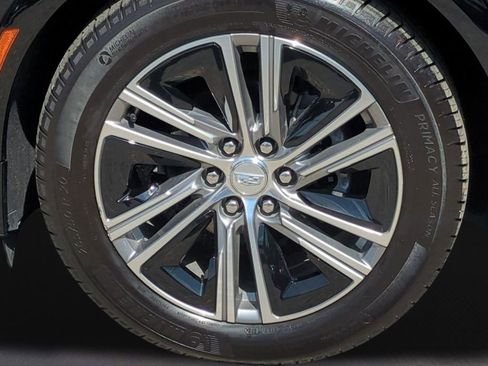 Certified 2024 Cadillac Lyriq Luxury image 8