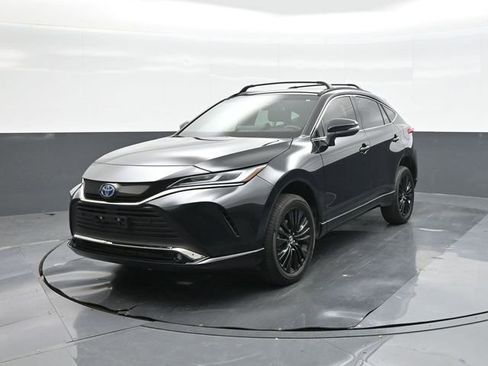 Used 2024 Toyota Venza Nightshade image 1