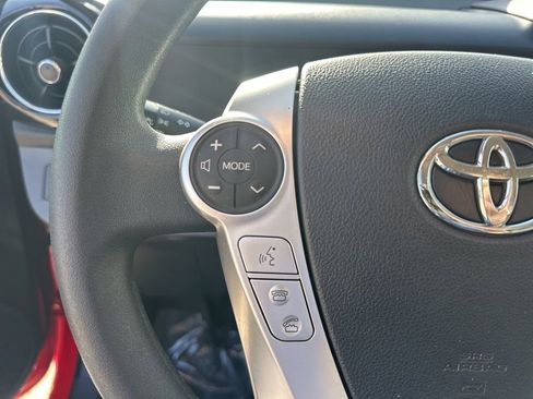 Used 2015 Toyota Prius C Two image 15