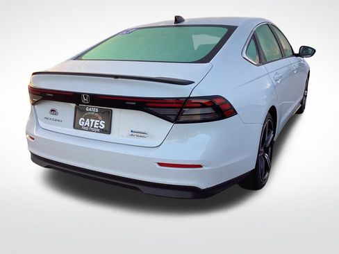 Used 2024 Honda Accord Sport image 12