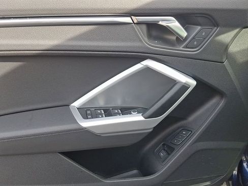 Used 2022 Audi Q3 2.0T Premium Plus image 14