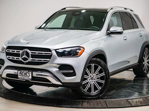 Used 2025 Mercedes-Benz GLE 350 4MATIC image 1
