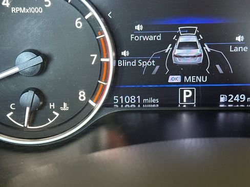 Used 2025 Nissan Altima 2.5 SV FWD image 28