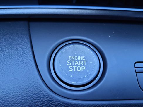 New 2026 Hyundai Elantra Sport FWD image 30