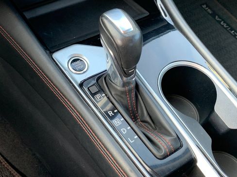 Used 2024 Nissan Altima 2.5 SR image 22