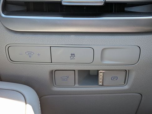 Used 2025 Hyundai Palisade SEL FWD image 17