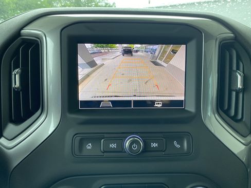 Used 2025 Chevrolet Silverado 1500 W/T w/ WT Value Package image 25