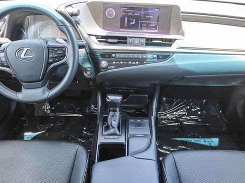 Used 2021 Lexus ES 350 w/ Accessory Package FWD image 13