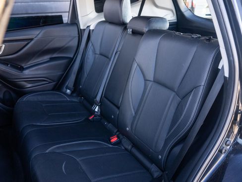 Used 2021 Subaru Forester Limited w/ Popular Package #3 image 18