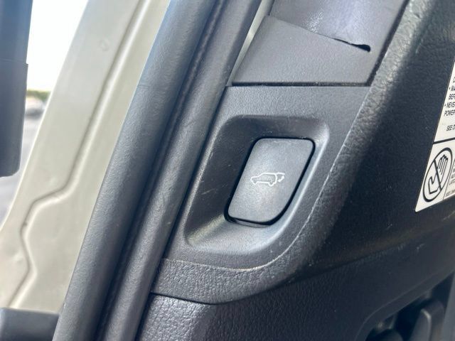Used 2020 Toyota Sequoia Platinum RWD image 27