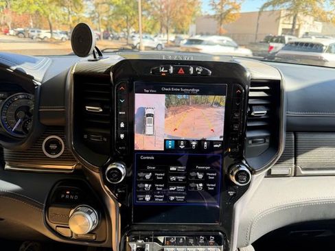 Used 2020 RAM 1500 Limited image 10