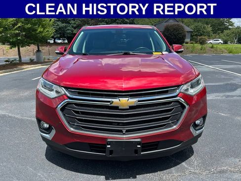 Used 2020 Chevrolet Traverse LT w/ LT Premium Package FWD image 12