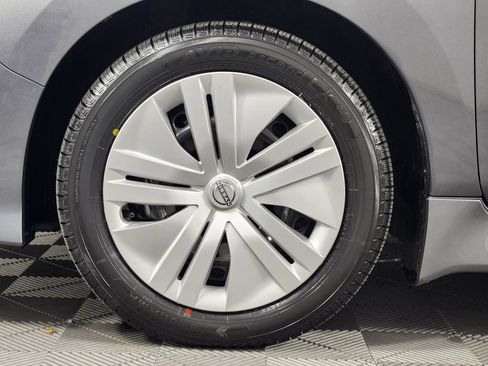 Used 2025 Nissan Leaf S FWD image 19