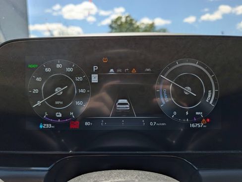 Used 2024 Kia Niro Wind FWD image 22